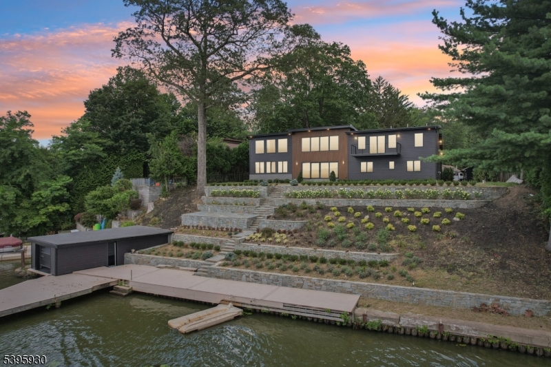 Greenwood Lake - Residential