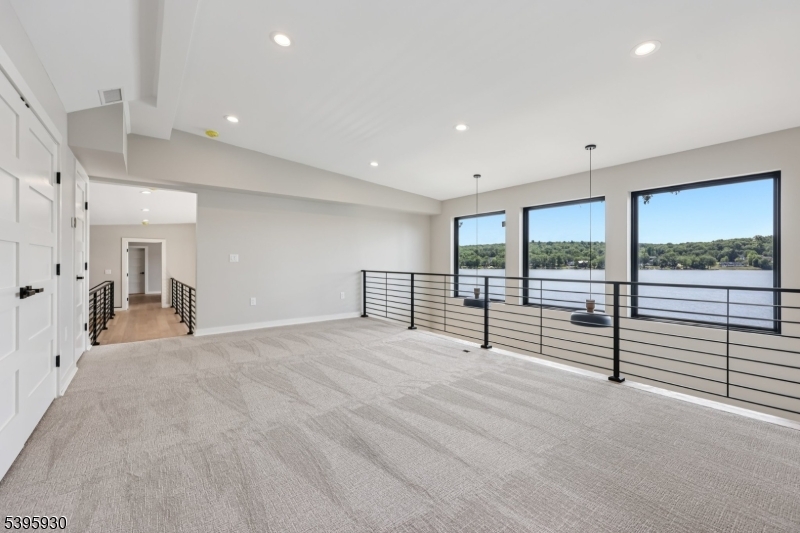 Greenwood Lake - Residential
