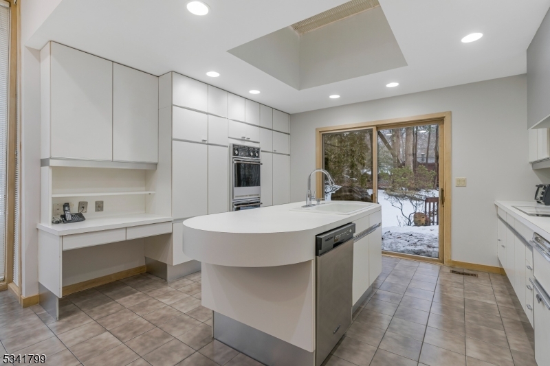 Castle Track - Residential