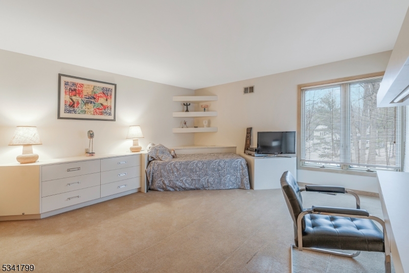 Castle Track - Residential