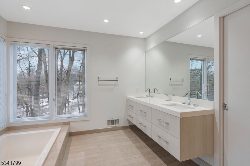 Castle Track - Residential