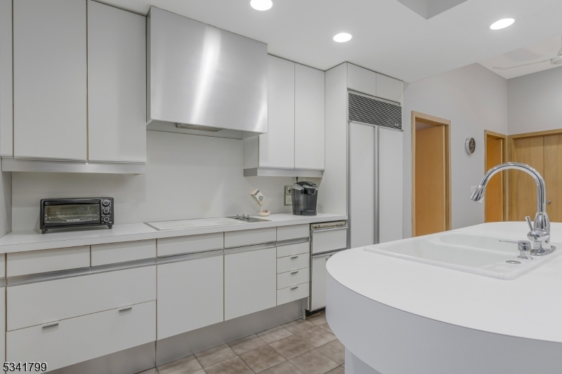 Castle Track - Residential