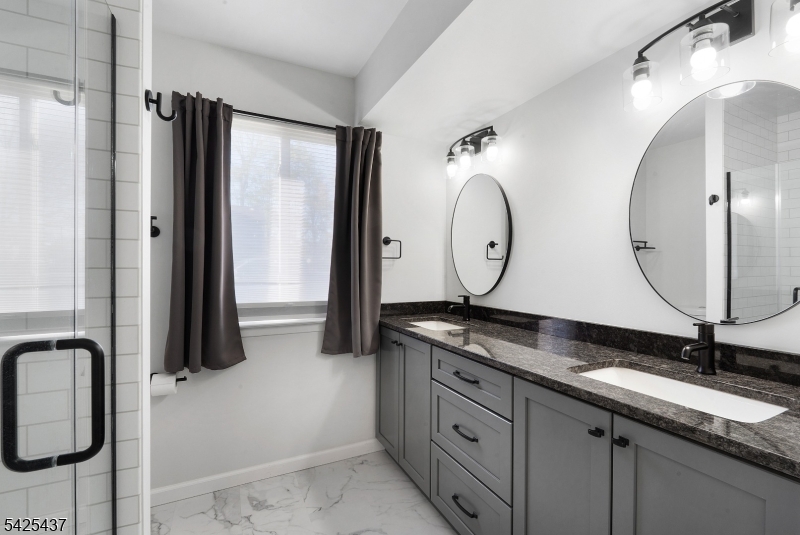 Drakesville - Residential