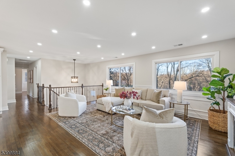 Burnham Park - Residential