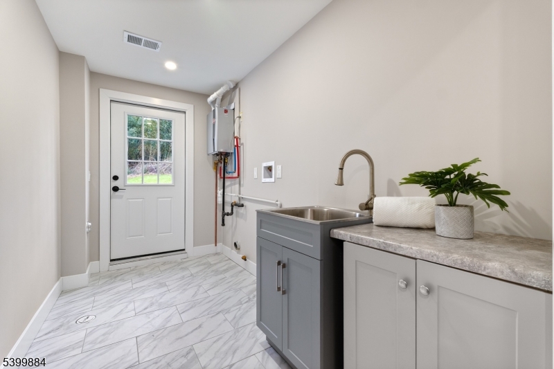 Burnham Park - Residential