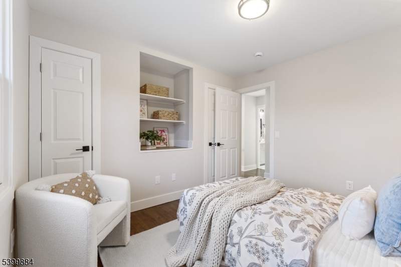 Burnham Park - Residential