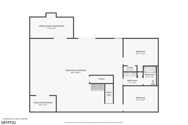 Main image without alt text