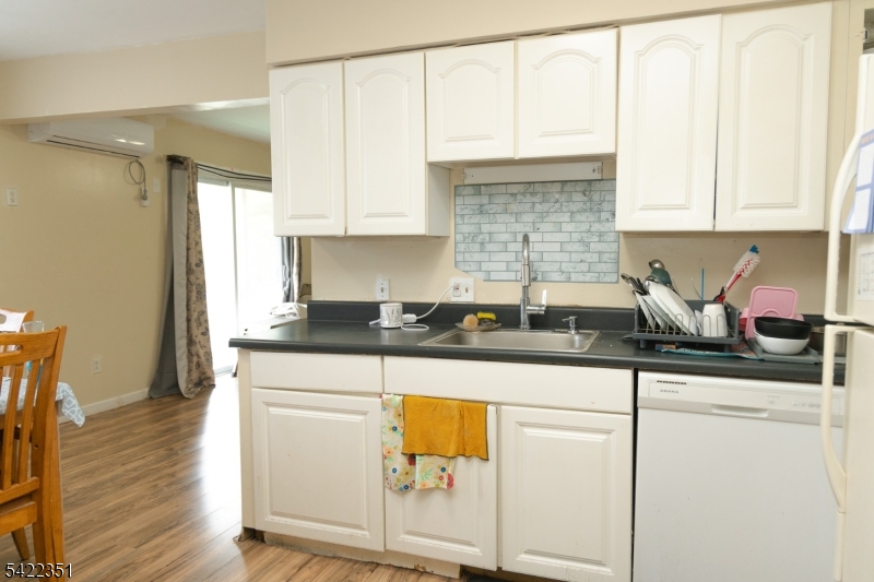 Holiday Lake - Residential