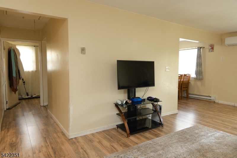 Holiday Lake - Residential