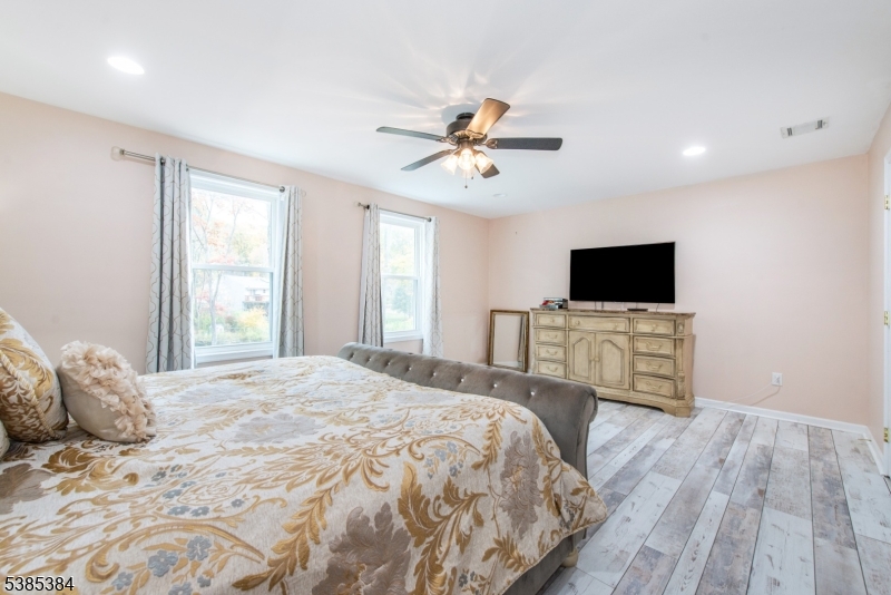 Clover Hill - Residential