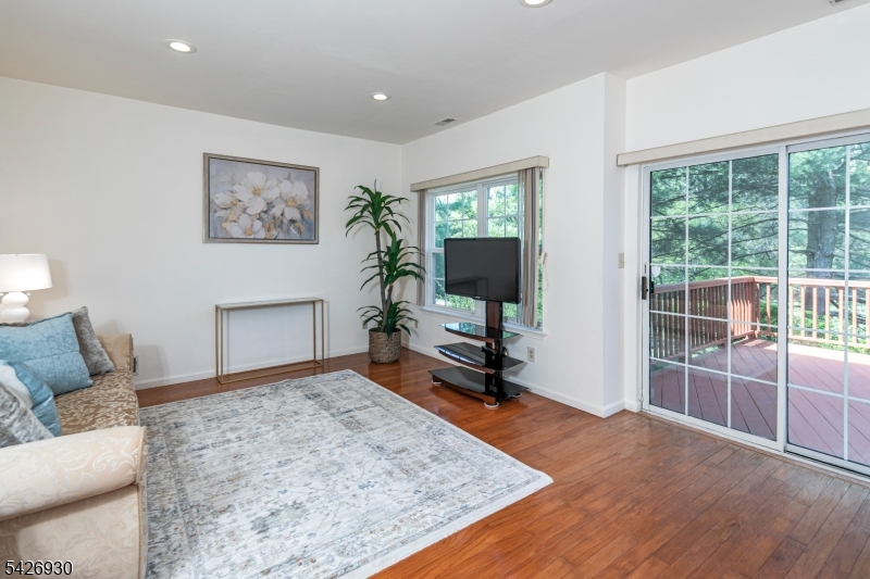 Woods Edge - Residential