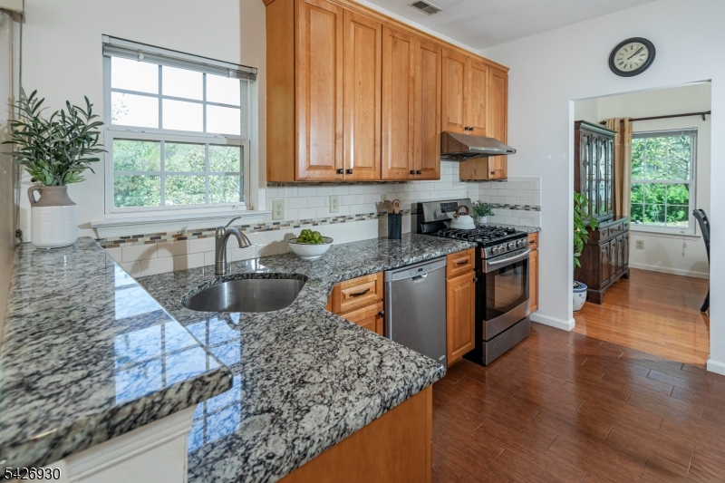 Woods Edge - Residential