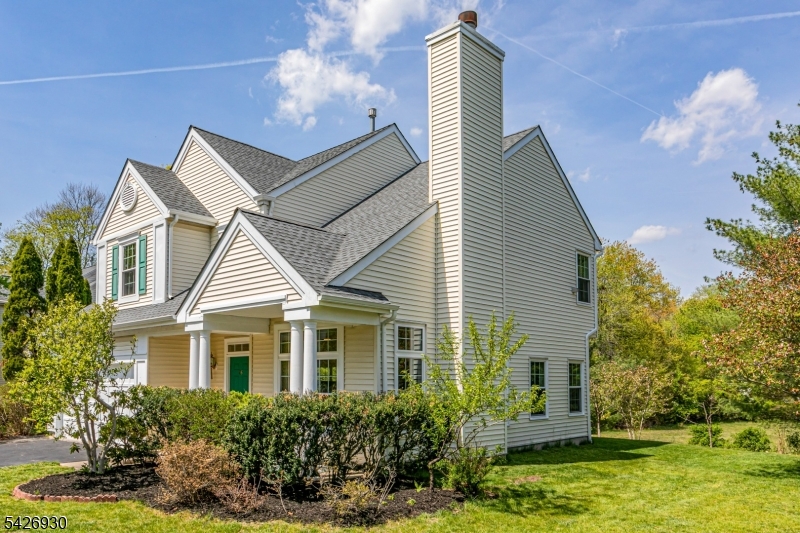 Woods Edge - Residential