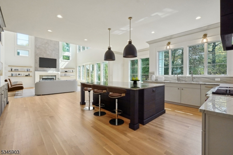 HARTSHORN - Residential