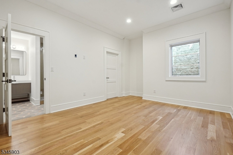 HARTSHORN - Residential