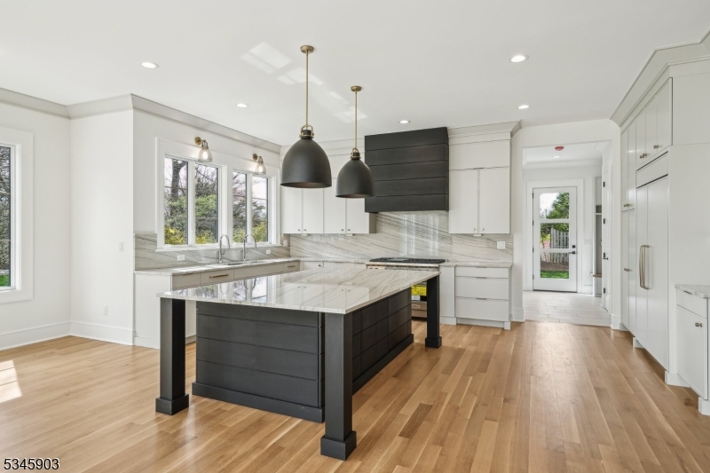 HARTSHORN - Residential