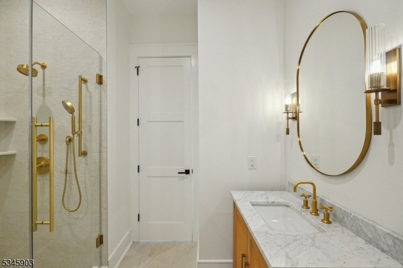 HARTSHORN - Residential