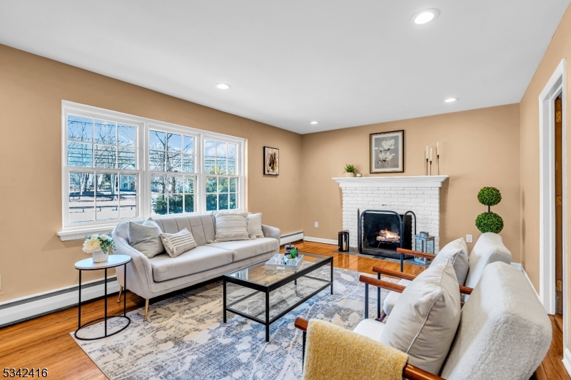 154 Kinnelon Rd