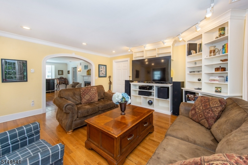 Upper Montclair - Residential