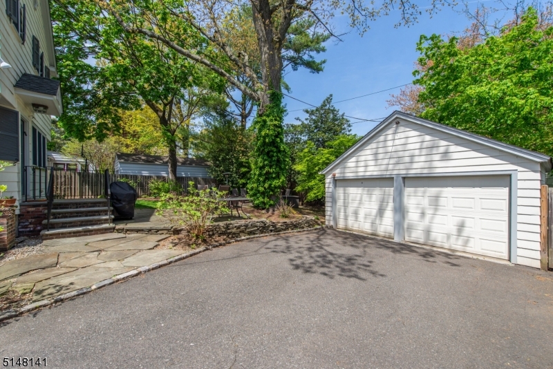 Upper Montclair - Residential