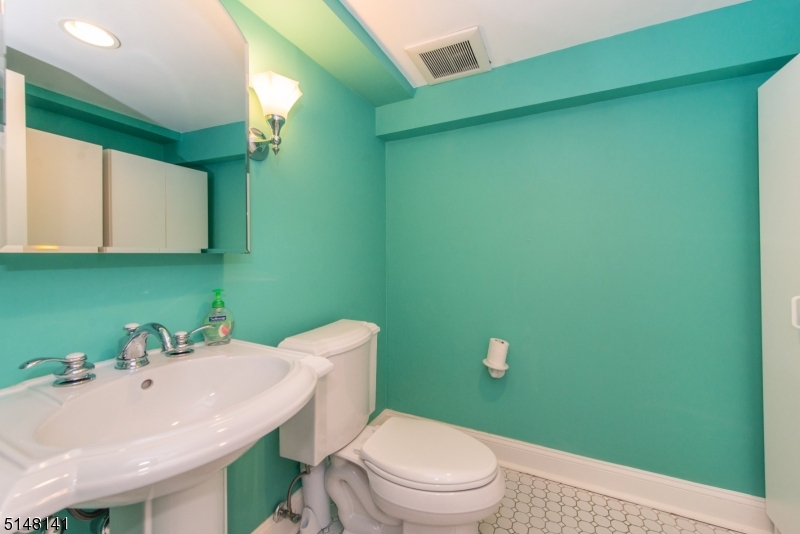 Upper Montclair - Residential