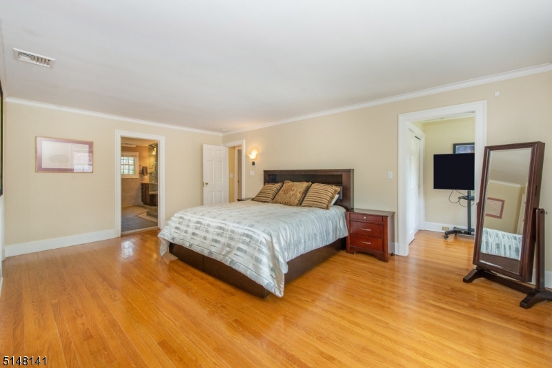 Upper Montclair - Residential