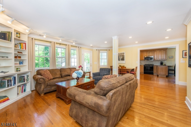 Upper Montclair - Residential