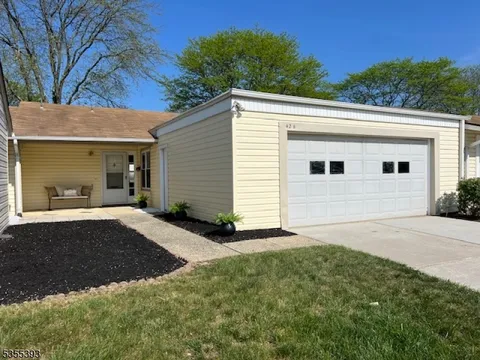 MLS: 3960760