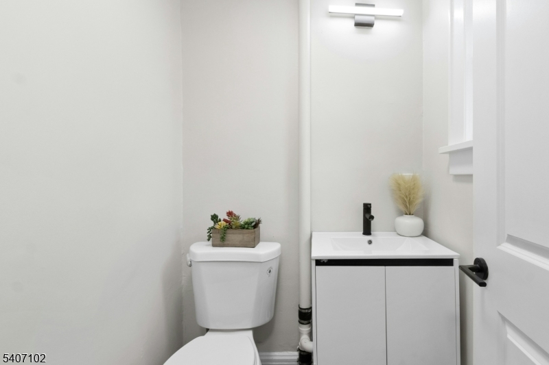 ELMORA HILLS - Residential