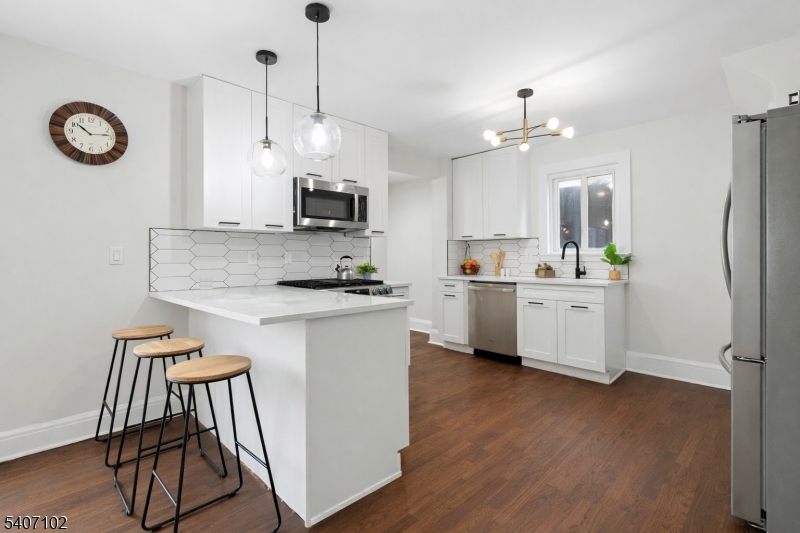 ELMORA HILLS - Residential