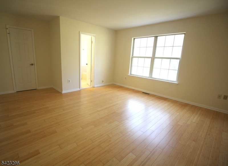 Montgomery Woods - Residential