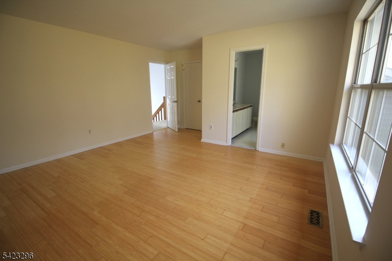 Montgomery Woods - Residential