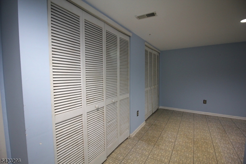 Montgomery Woods - Residential