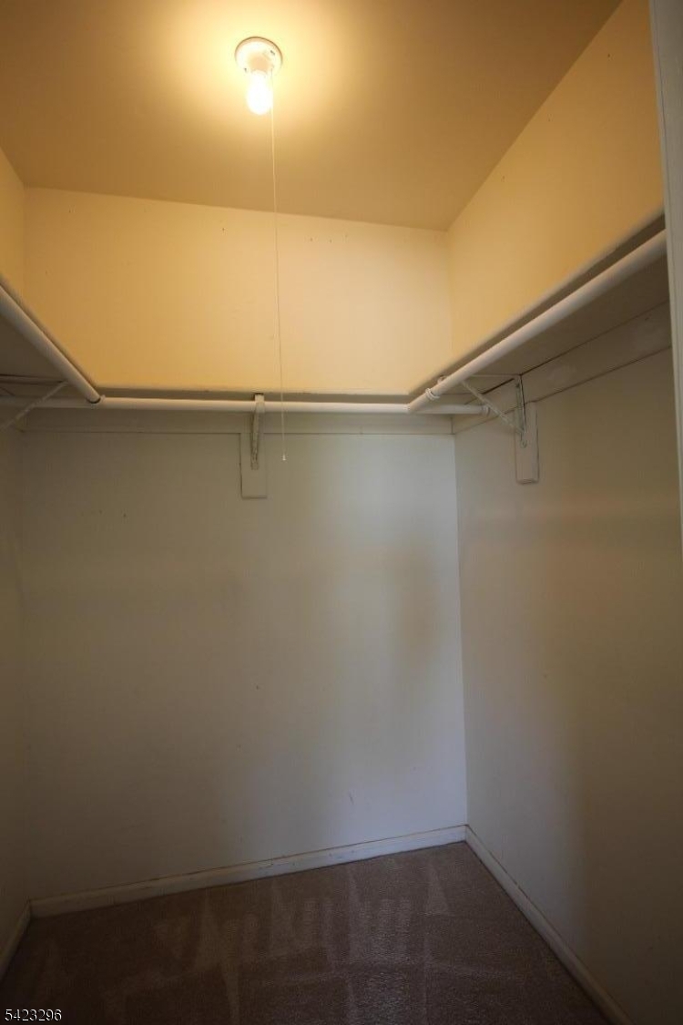 Montgomery Woods - Residential