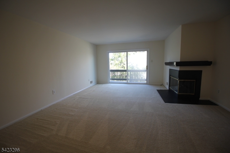 Montgomery Woods - Residential