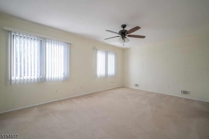 POWDERMILL - Residential Lease