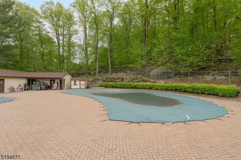 POWDERMILL - Residential Lease