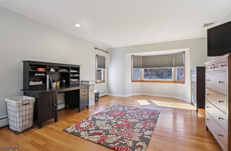 Fayson Lakes - Residential