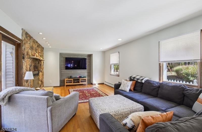 Fayson Lakes - Residential