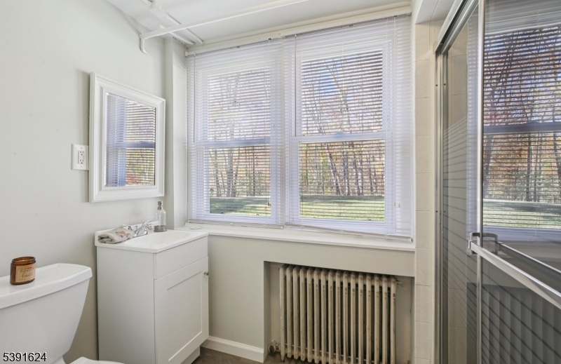 Fayson Lakes - Residential