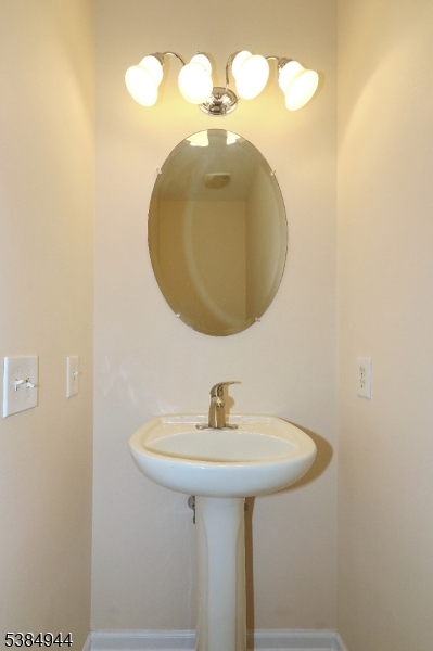 RIGA ESTATES - Residential