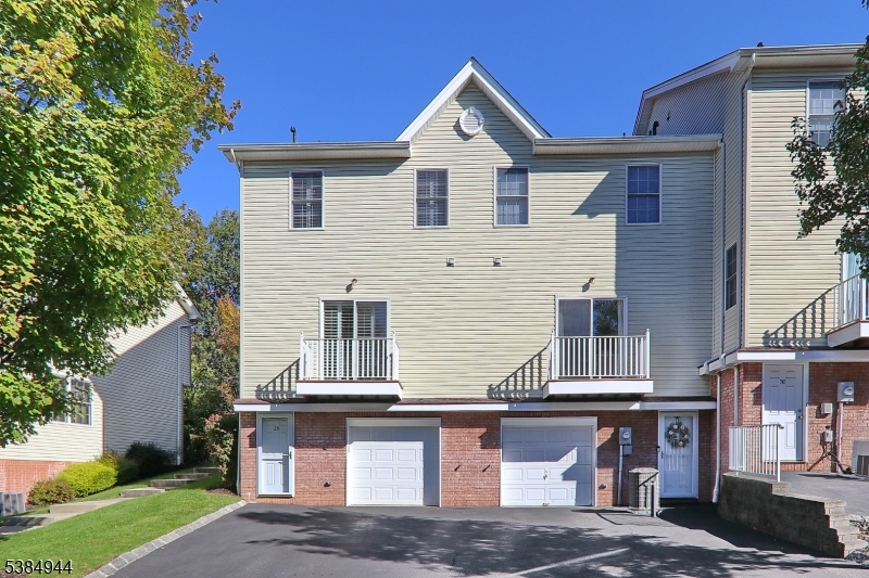 RIGA ESTATES - Residential