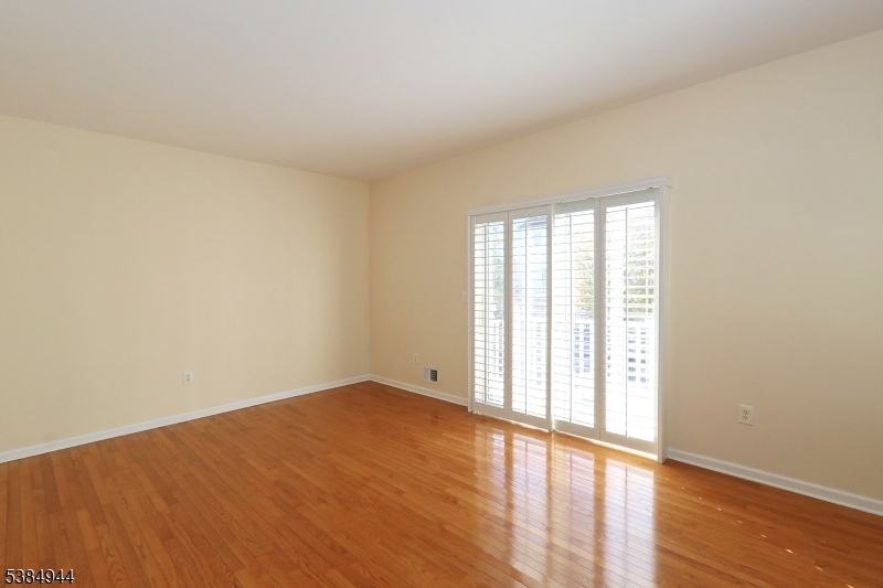 RIGA ESTATES - Residential