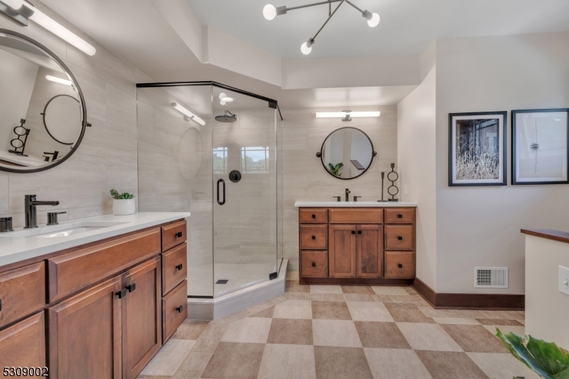 Valhalla Ridge - Residential