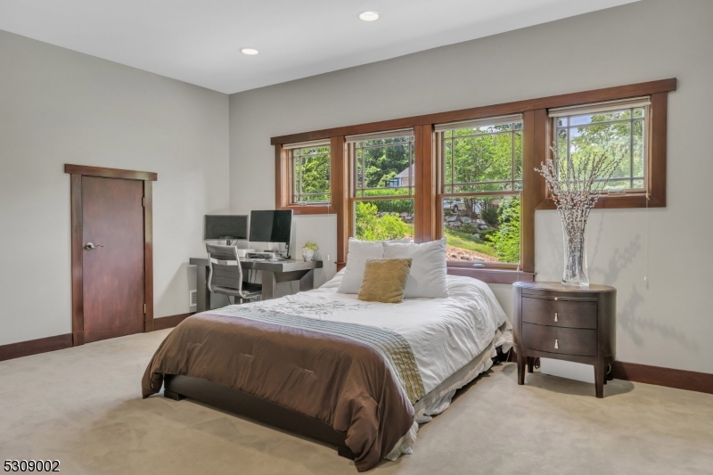 Valhalla Ridge - Residential