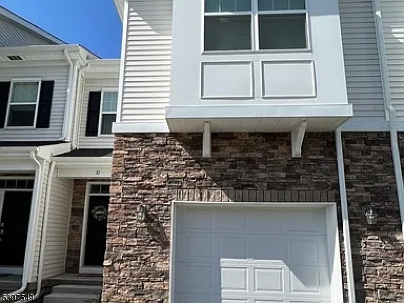 The Collections-Morristown - Residential Lease