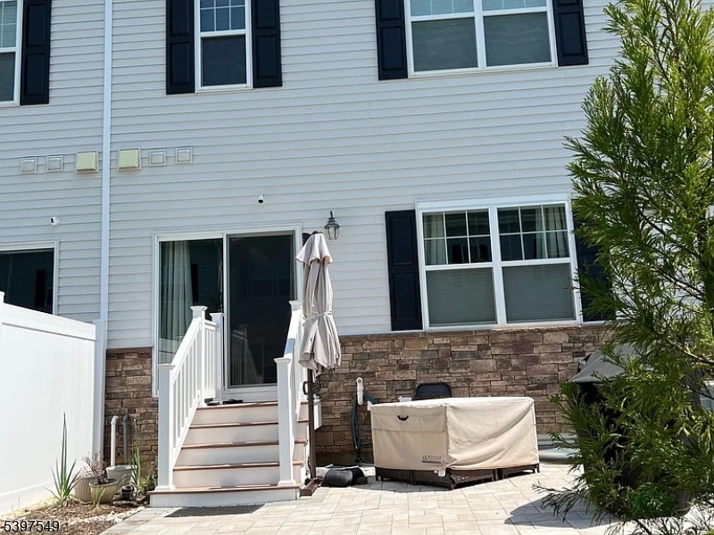 The Collections-Morristown - Residential Lease