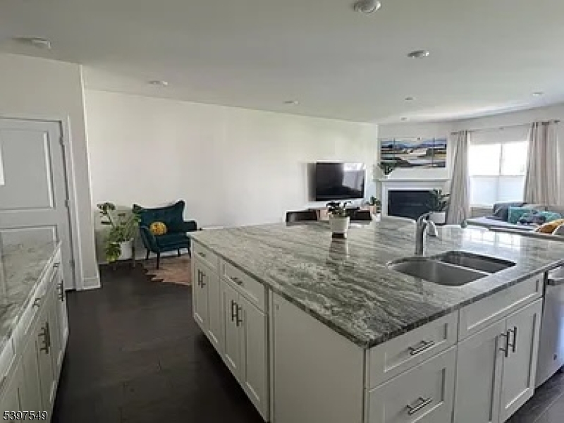 The Collections-Morristown - Residential Lease