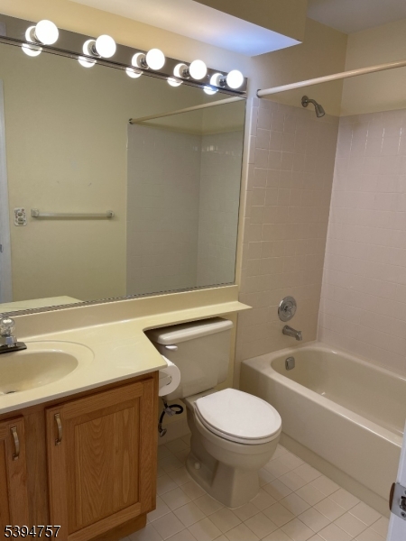 Winding Brook Townhouse Con - Residential