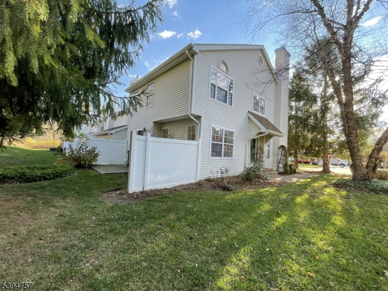 Winding Brook Townhouse Con - Residential
